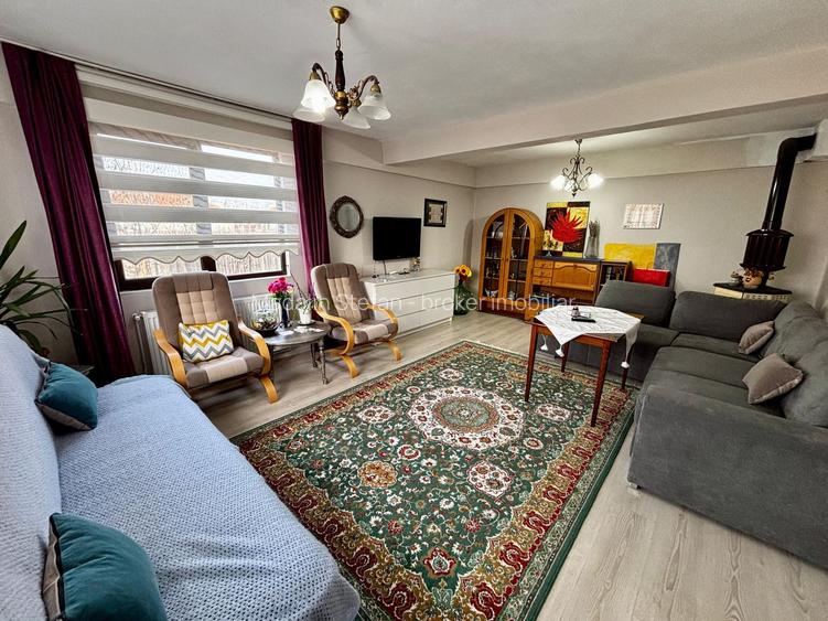 VANZARE VILA 3 DORMITOARE-TEREN 1712 MP IN DRAGANESTI, PRAHOHA - 2