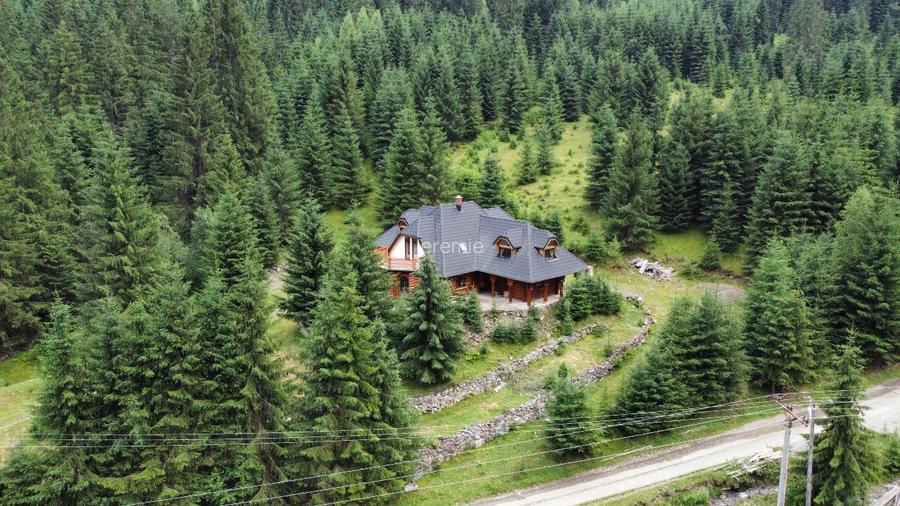 Cabana de vanzare cu 2 ha teren  - 2