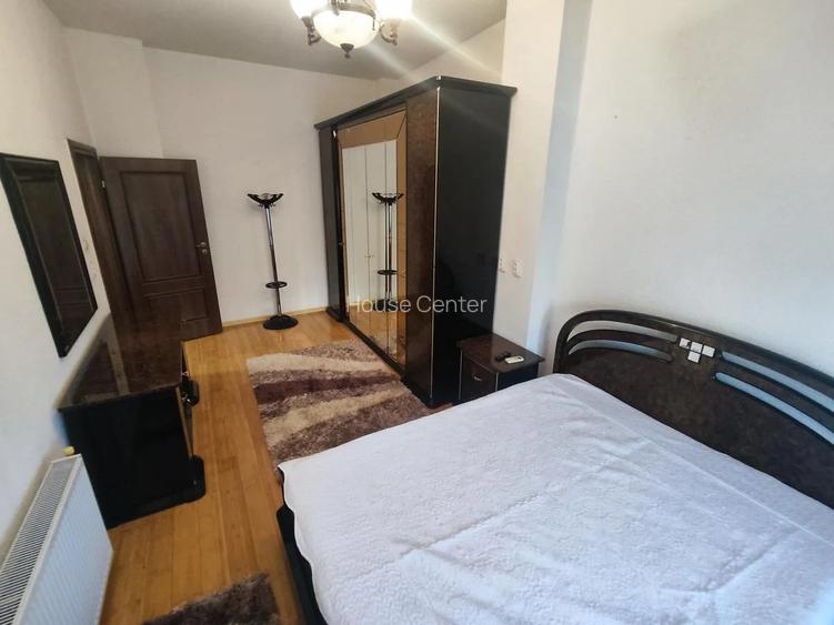 Unirii apartament 2 camere in vila, centrala proprie - 3