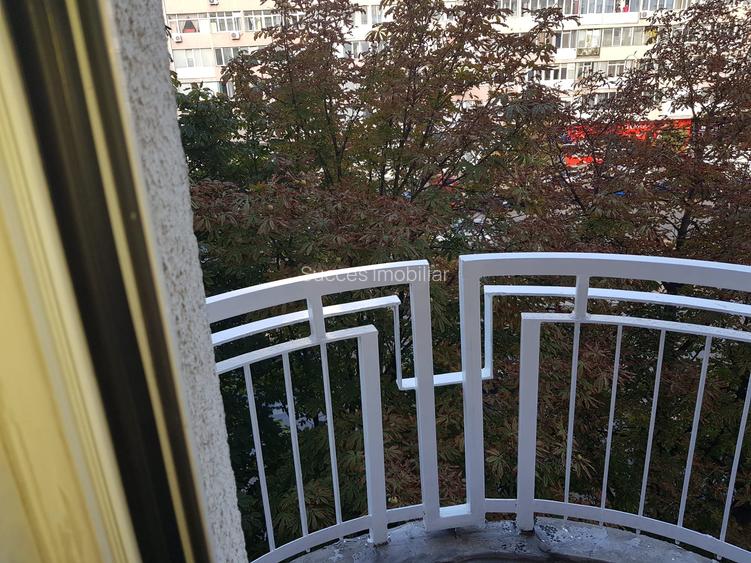 PIATA IANCULUI-METROU,DECOMANDATA,43 MP,MOBILATA,350 EURO,ET.2 - 2