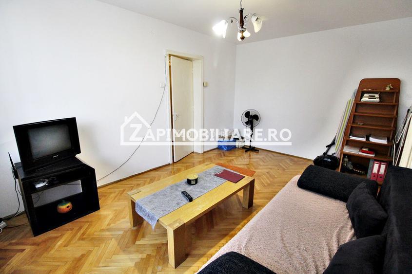 Apartament 3 camere Cornisa - 3 minute UMF - 6
