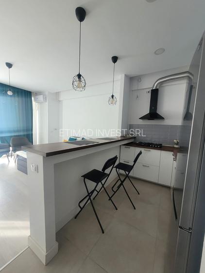 STUDIO MOBILAT  -50 M DE SHUT UP BEACH -MAMAIA NORD -75000 EURO - 28