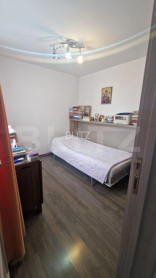 Casa de vanzare, cu 3 camere, 95 mp,  zona Craiter  - 3