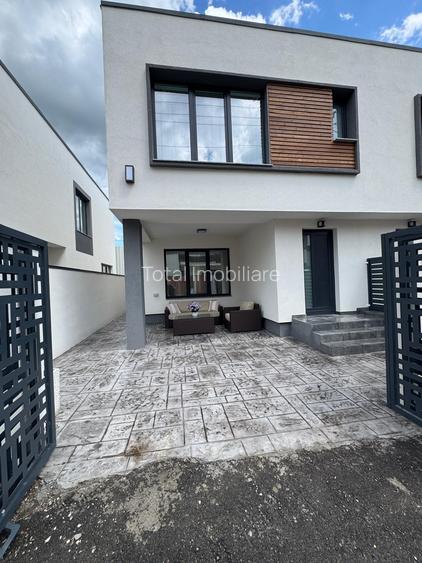 CASA DUPLEX MOBILATA SI UTILATA ZONA CENTRALA STR. PALTINIS NR 52 - 21