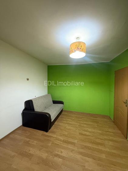 Apartament de vânzare, 3 camere, 74 mp, Plopilor zona bloc Semilună - 8