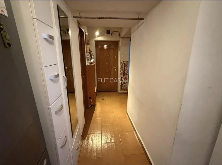 Apartament cu 2 camere decomandat transf. in 3, etaj 5/6, zona Garii - 4