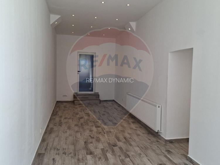 Spațiu comercial de vânzare, 39 mp, în zona Ultracentral - 4