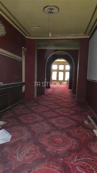 Vanzare bloc ultracentral pentru investitie - 8