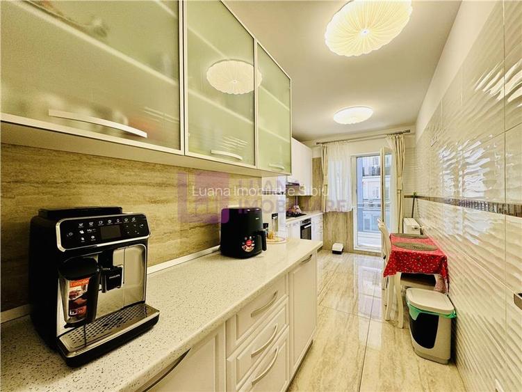 Apartament 3 camere de vanzare | mobilat utilat | Kogalniceanu | etaj 1 | video - 2