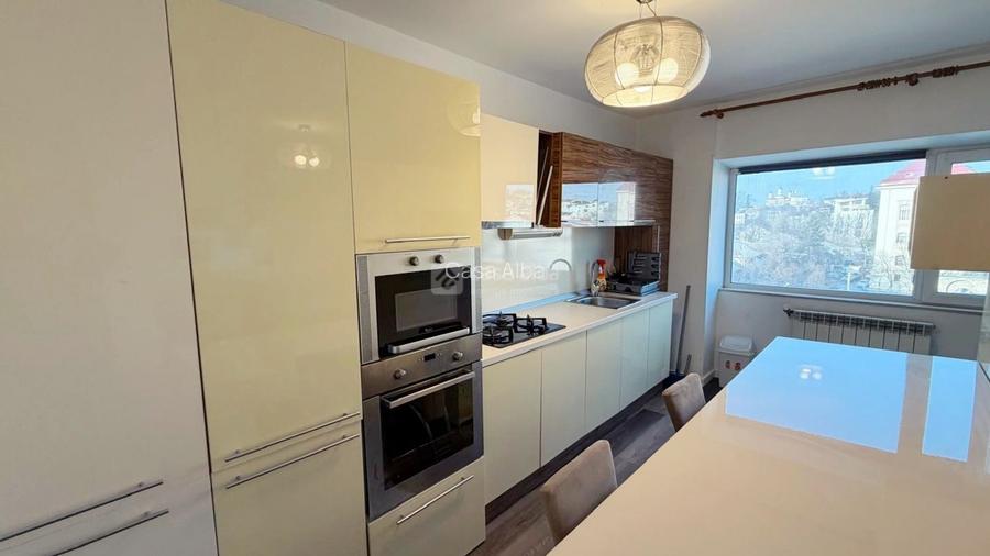 Independentei - vis-a-vis UMF, 3 camere mobilat si utilat - 9