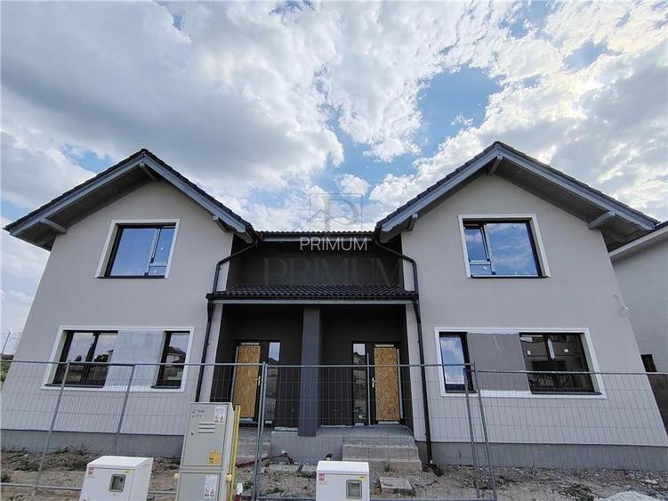 Duplex deosebit - asfalt in lucru - 3 bai - 2 dormitoare matrimoniale - 3