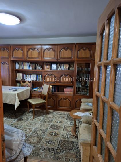 3 camere Popa Șapcă , Decomandat / centrală , Amplasament EXCELENT! - 3