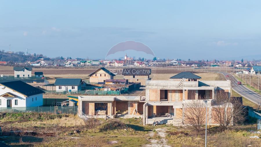 Vilă cu 3 camere, la roșu | Proiect modern – Poiana Craitelor - 9