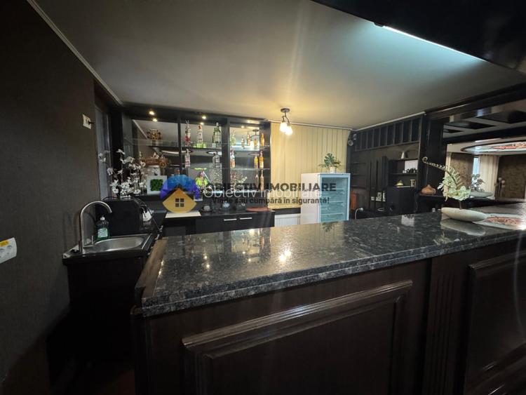 Casa cu posibilitate transformare in pensiune si teren de vanzare Piatra Neamt  - 11