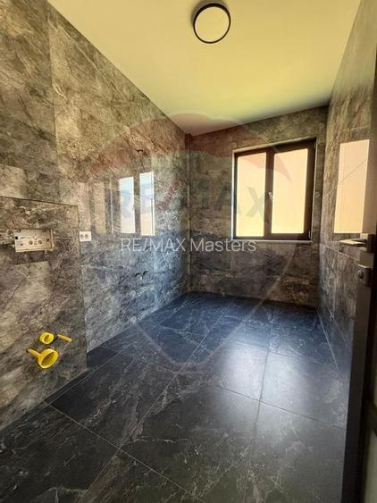 Apartament cu 3 camere de vânzare - bloc nou BURDUJENI - 6