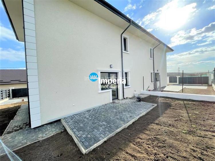 Duplex P+E, 250 teren, Valea Adanca  Ezareni - 12