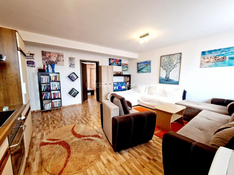 Apartament cu 3 camere mobilat si utilat situat la Vila - 2