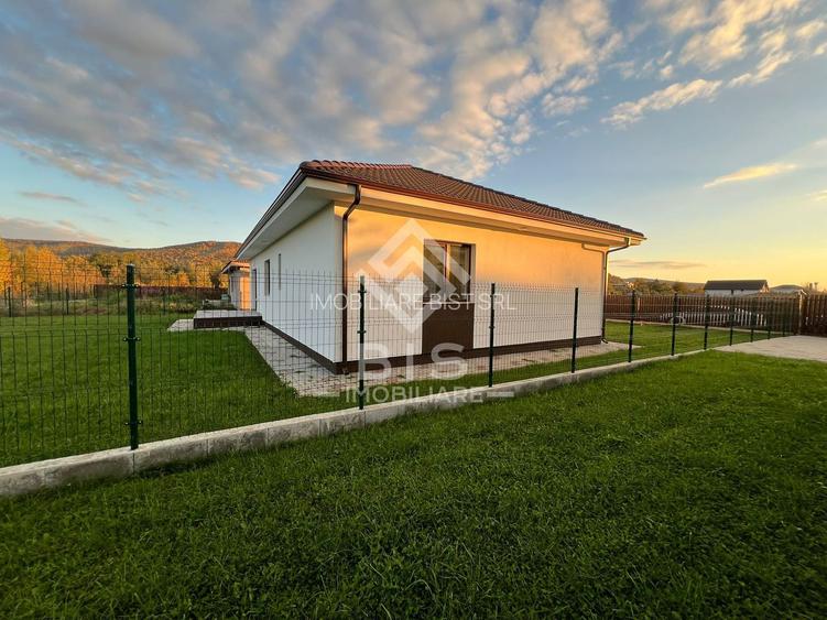 Case moderne de vânzare – 143 mp utili, teren 7 ari | Zona Unirea - 5