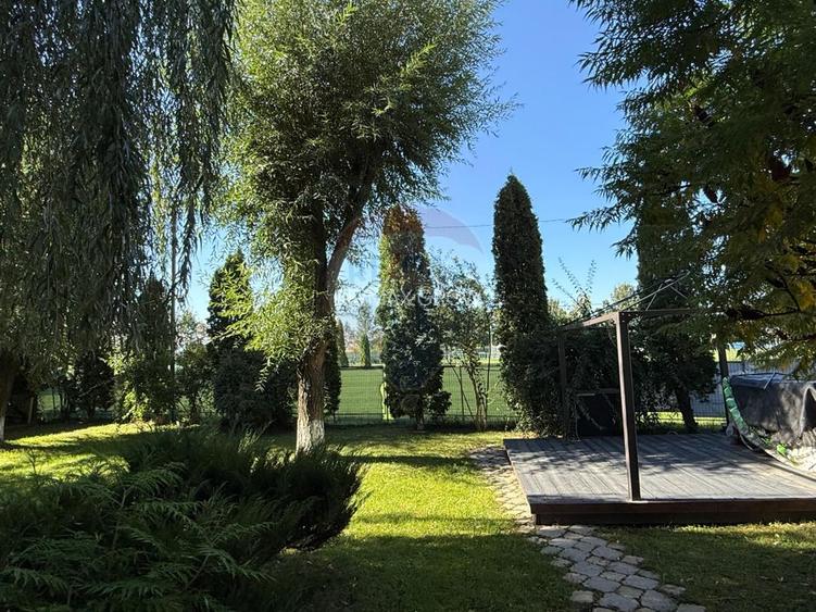 Cladire cu teren de inchiriat Bacau Calea Romanului - 7