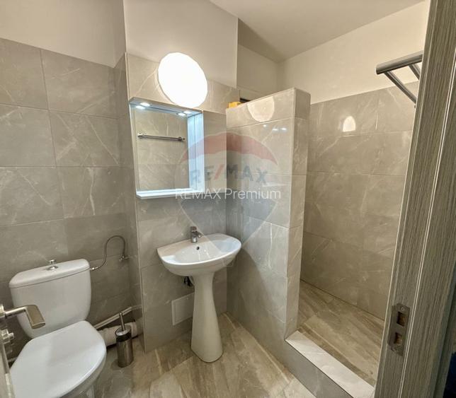 Apartament 3 camere de închiriat decomandat–central, Piața Cipariu - 6