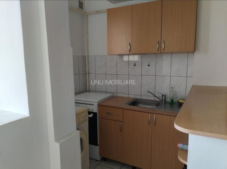 Tudor Vladimirescu-Iulius Mall-1 Camera -bloc 78' - 4