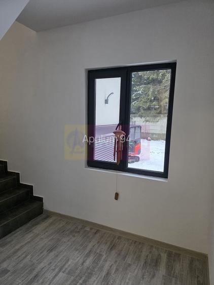 Vila de vanzare cu 6 camere in Sinaia - 24