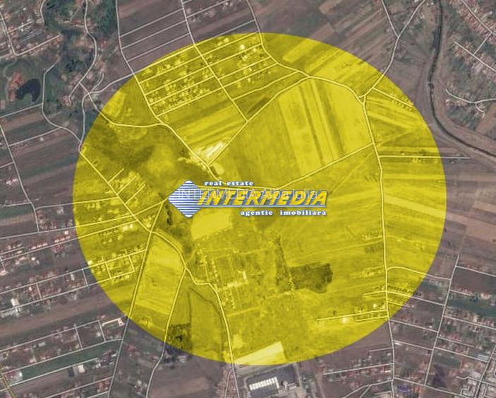 Teren Intravilan 1050 mp. si inca 1300 mp /50 m P+3 CENTRU Asfalt Utilitati - 2
