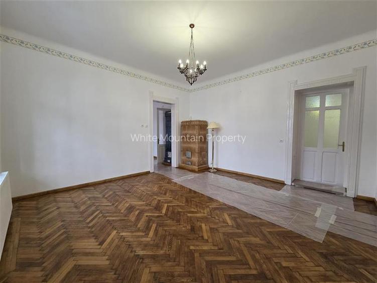 Apartament superb renovat in Centrul Istoric Brasov - 15