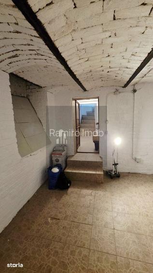 Vanzare 2 camere |  Vila | Renovat | Centrala | P-ta  Victoriei - 16