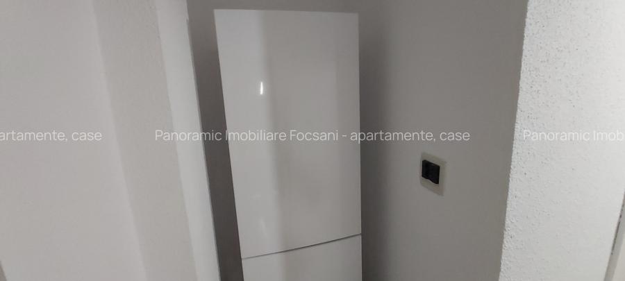 Apartament 3 camere de inchiriat, ultracentral Focsani - 26