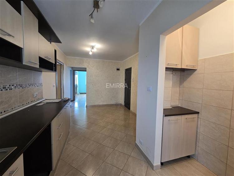 Apartament 3 Camere De Vanzare in Zona Excelenta Str. Aprodu Purice, Bacau - 10