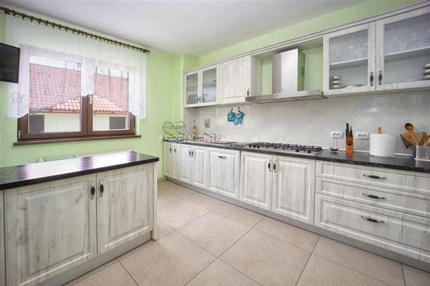 Select complex, + 1.000 mp teren, Bran, Brasov - 4