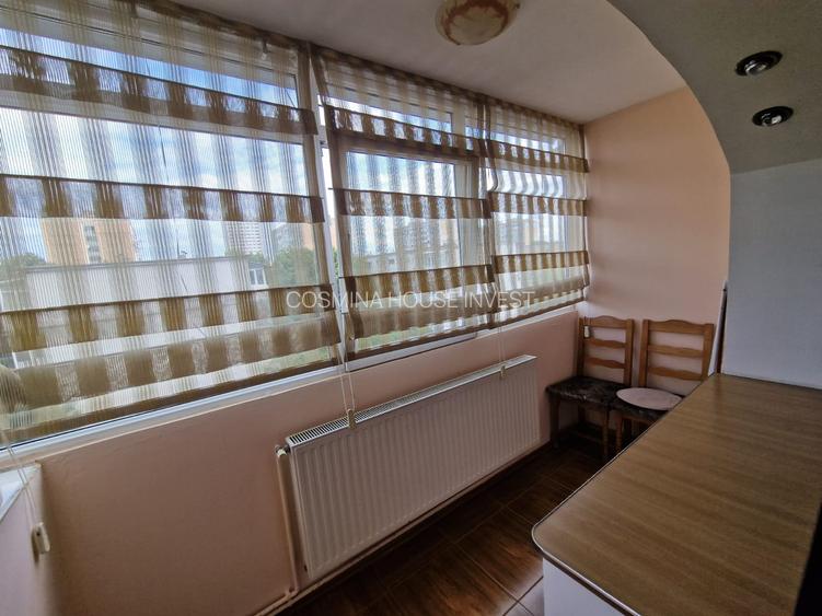 Vest se vinde apartament decomandat doua camere pret 81000 euro negociabil. - 10