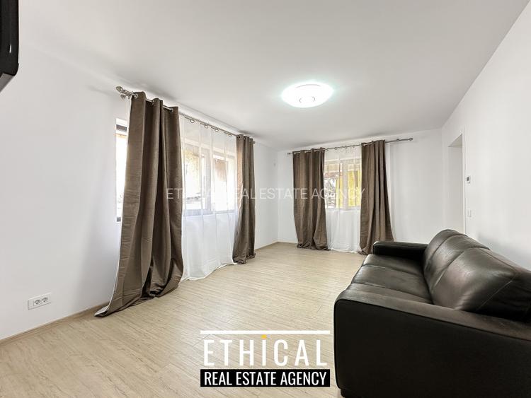 Vila interbelica restaurata integral – proprietate rara Sinaia in centru. - 9