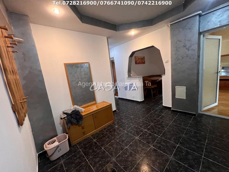 Inchiriere apartament 3 camere, situat in Targu Jiu, Victoriei - 11