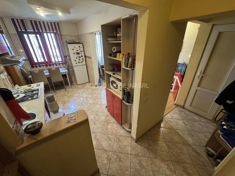 Apartament 4 camere zona Tomis Nord - Oxford - 6