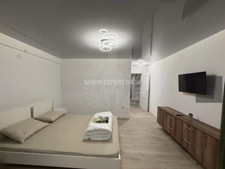 Apartament 3 camere, modern, zona Democratiei, Ploiești - 4