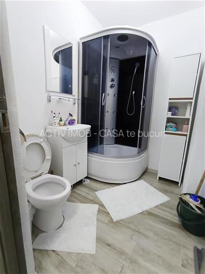 Apartament 2 camere in zona centrala Moldova Noua, langa piata - 10