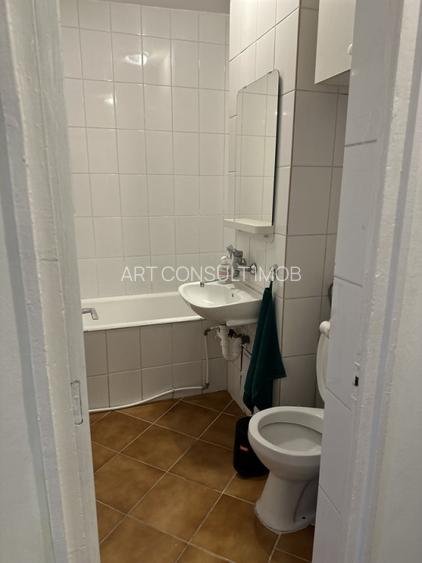 Garsoniera | Crangasi | Decomandata | Balcon | Metrou in Proximitate - 9