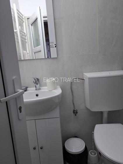 garsoniera noua, moderna, gaz, intrare separata, curata, la curte, 280 euro - 12