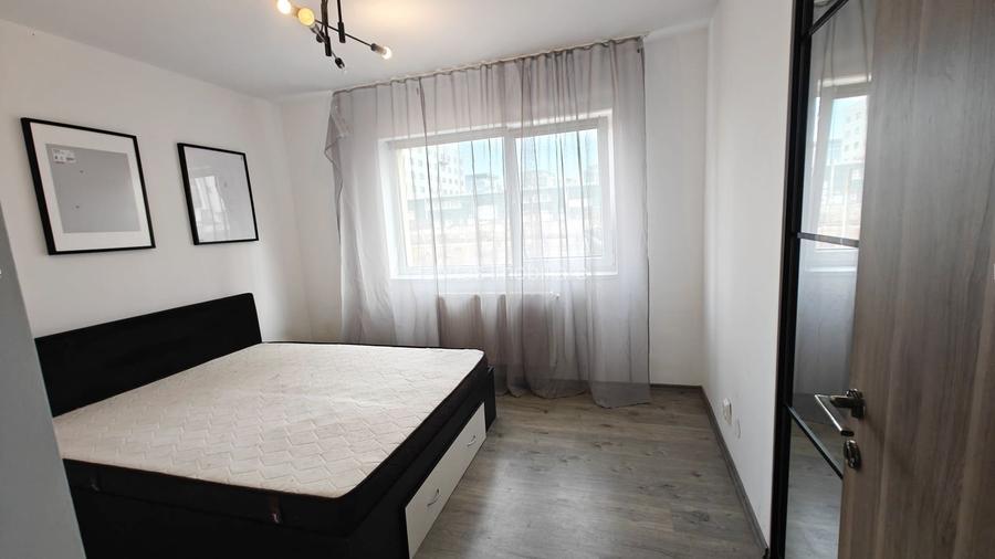 Spatiu birouri, 4 camere, parter, curte proprie, parcare, zona BMW - 7