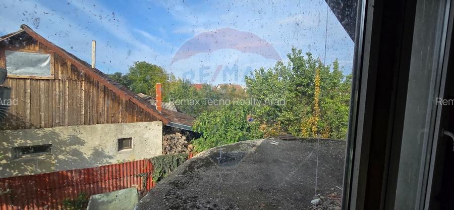 Casă la gri P+M cu anexă – oportunitate unică în Chișineu-Criș! - 18