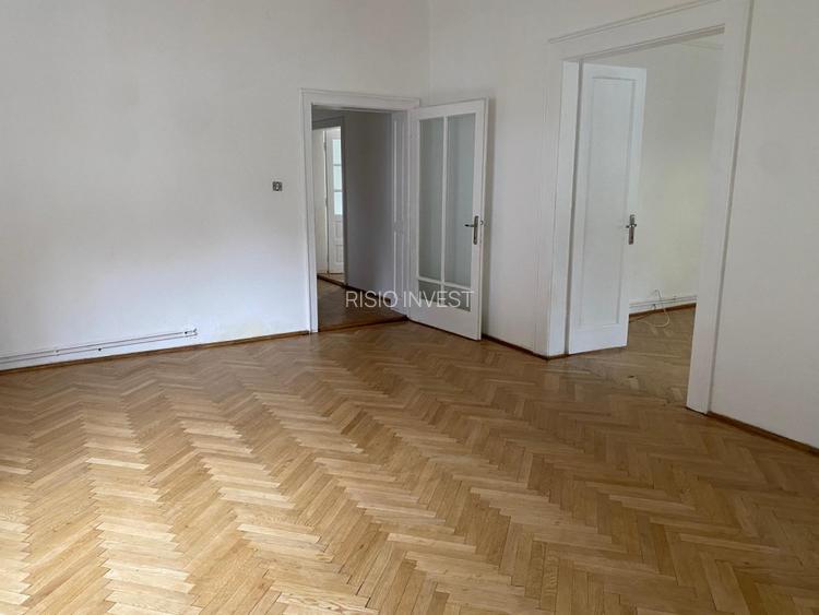Casa individuala de inchiriat, 4 camere, zona centrala Sibiu, pretabila Birouri. - 10