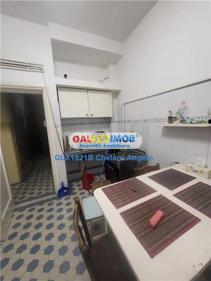 Unirii apartament 7 camere,suprafata utila 198 mp,stare bună - 12
