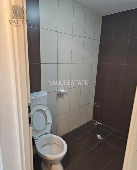 Apartament 4 camere - CENTRALA PROPRIE - zona APARATORII PATRIEI - 14