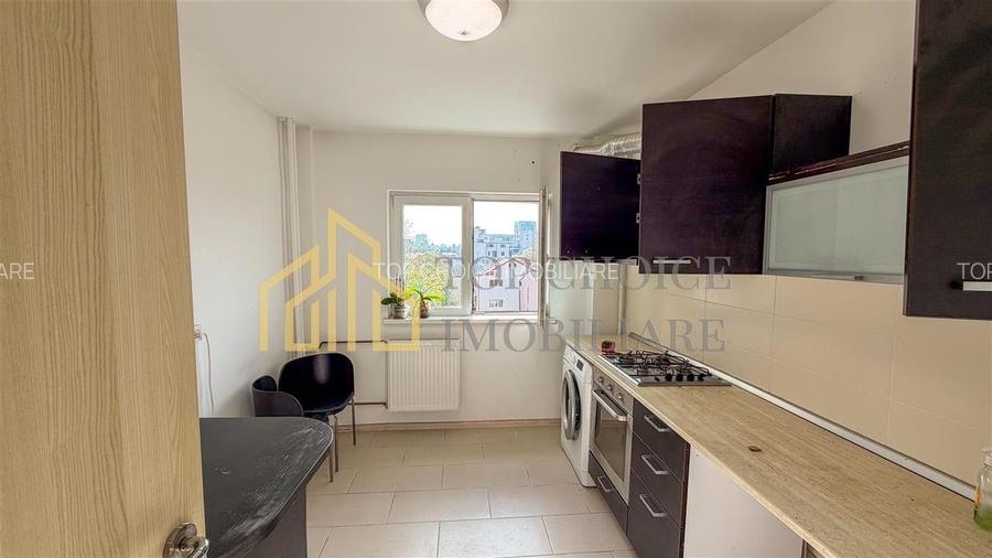 4 CAMERE DOROBANTI POLONA - BLOC 1981 - ETAJ 4 - VEDERE LINISTITA PE INTERIOR - 25