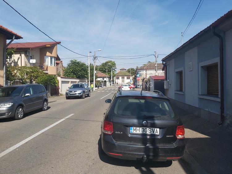 Spatiu comercial si Locuinta - 4