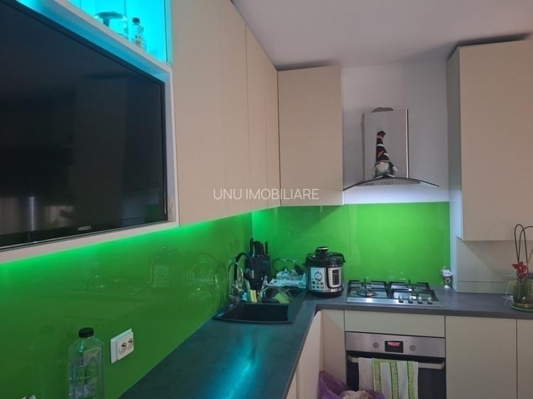 3 camere - 60mp - 2 locuri parcare in Visan - 6