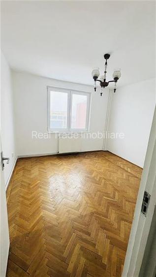 Apartament 3 camere decomandat Calea Bucuresti - 3