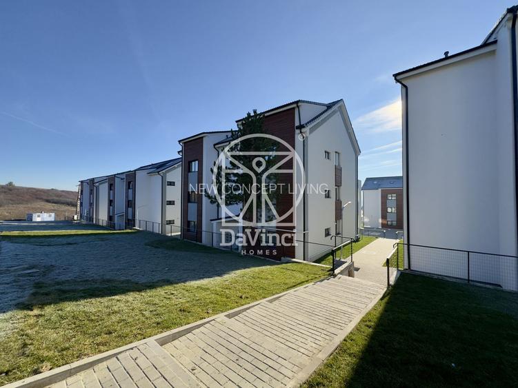 Ap. decomandat 3 camere, 2 bai - 75.71 mp + balcon 12.4 mp - intabulat - 17